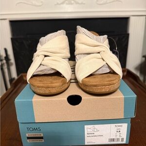 TOMS Women’s Cream Sandals